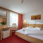 Szálloda Alpenhotel Edelweiss 3*