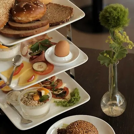 Alpenhotel Edelweiss Hotel