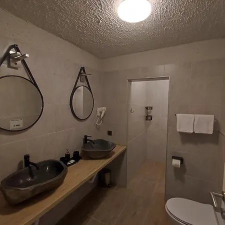 Alpenhotel Edelweiss Hotel 3*