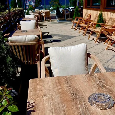 Alpenhotel Edelweiss 3*