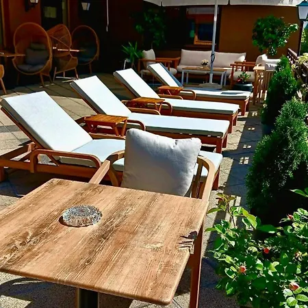 Alpenhotel Edelweiss マウラッハ