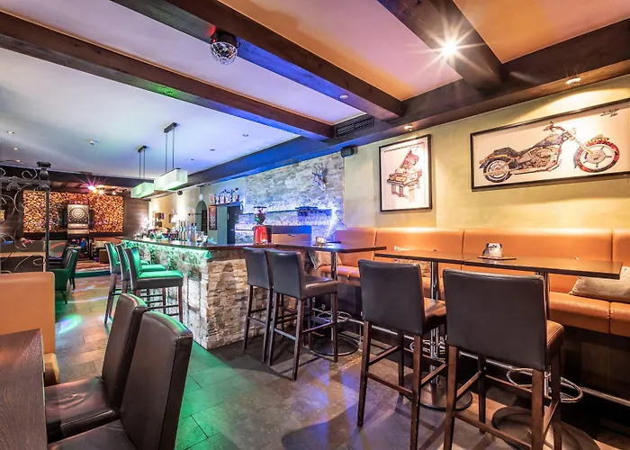 Hotel Alpenhotel Edelweiss 3*