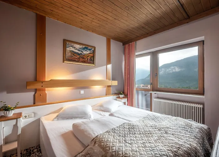 Alpenhotel Edelweiss Hotel Maurach (Achensee)