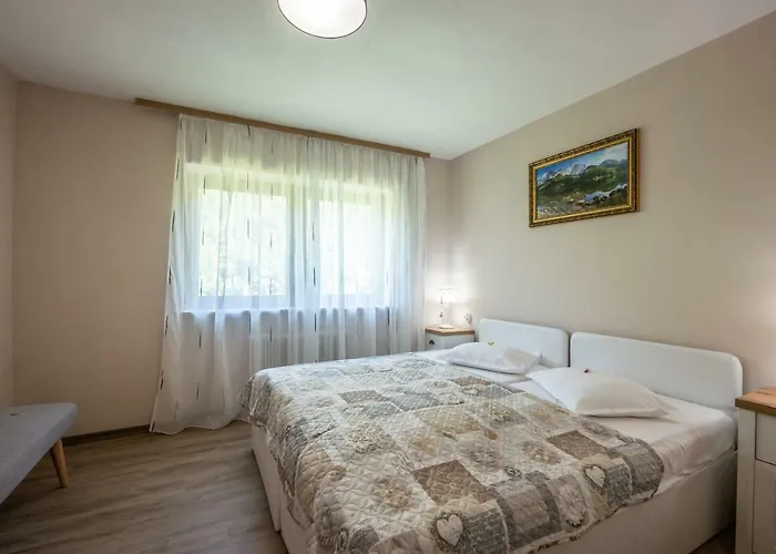 Hotel Alpenhotel Edelweiss 3*