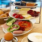 Alpenhotel Edelweiss Hotel 3*